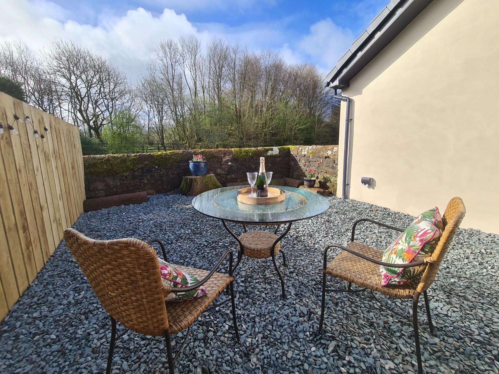 The Nest By Blake View Holidays, A Peaceful Boutique Retreat, 3 Miles From Ennerdale- Small Twin Or King Bed Available Rowrah Bagian luar foto